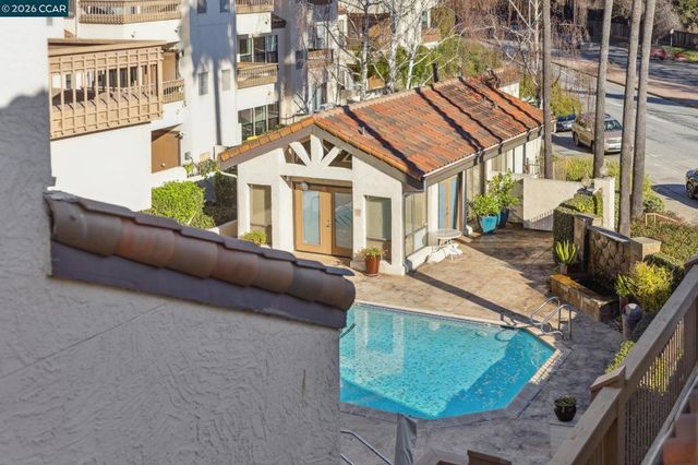 1632 S Villa Way, Walnut Creek, CA 94595