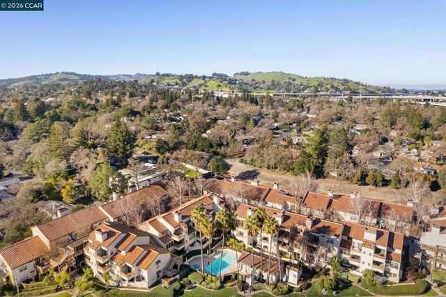 1632 S Villa Way, Walnut Creek, CA 94595