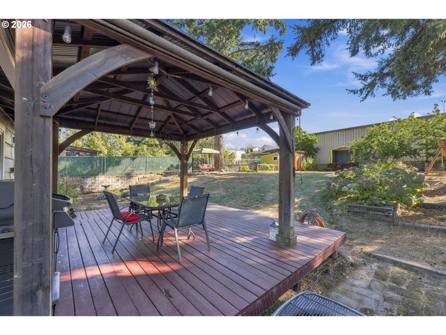 21658 Se OAK St, Gresham, OR 97030