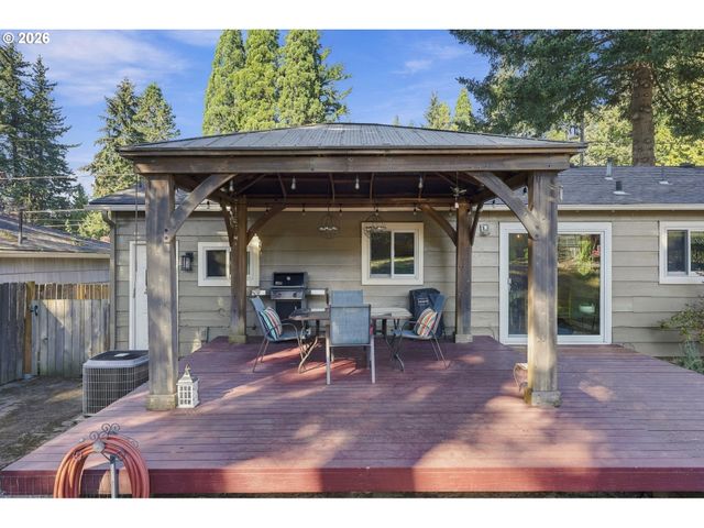 21658 Se OAK St, Gresham, OR 97030
