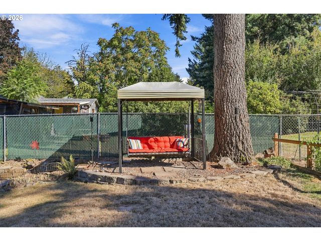 21658 Se OAK St, Gresham, OR 97030