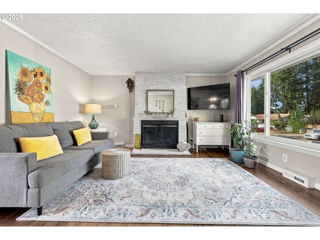 21658 Se OAK St, Gresham, OR 97030