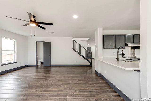 8626 Vantage, San Antonio, TX 78251