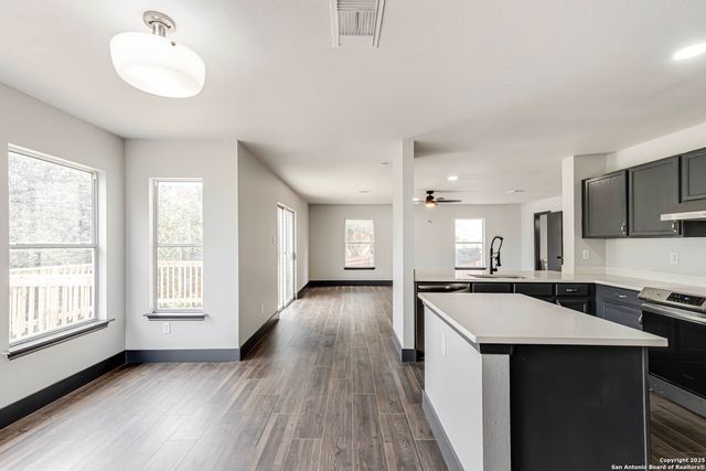 8626 Vantage, San Antonio, TX 78251