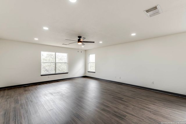 8626 Vantage, San Antonio, TX 78251