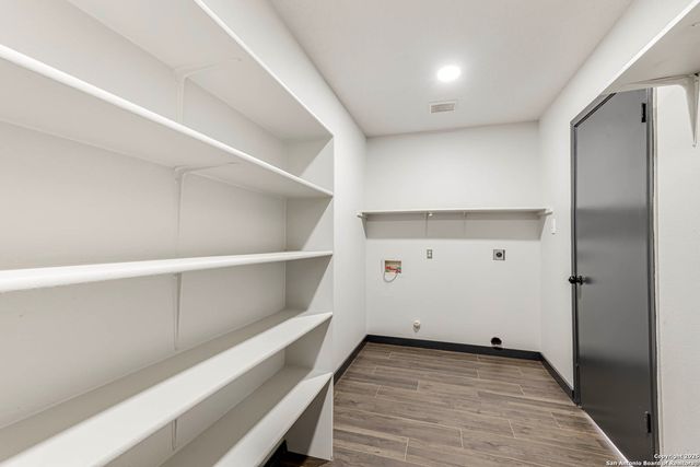 8626 Vantage, San Antonio, TX 78251