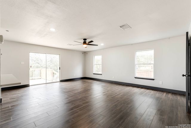 8626 Vantage, San Antonio, TX 78251