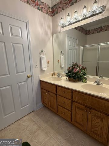 2909 N Sharon Church Road, Loganville, GA 30052