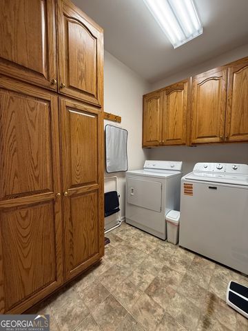 2909 N Sharon Church Road, Loganville, GA 30052