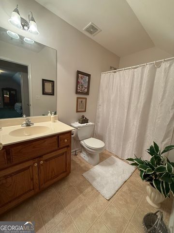 2909 N Sharon Church Road, Loganville, GA 30052