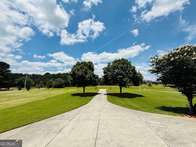 2909 N Sharon Church Road, Loganville, GA 30052