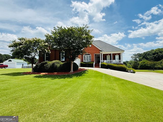 2909 N Sharon Church Road, Loganville, GA 30052