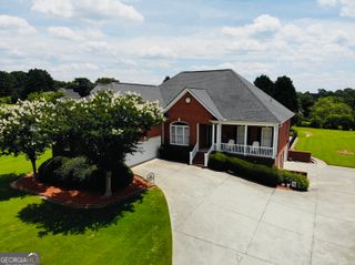 2909 N Sharon Church Road, Loganville, GA 30052