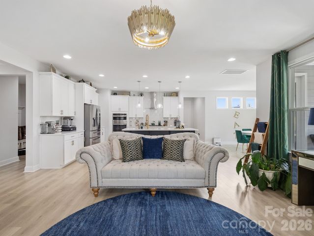 15213 Shallow Ridge Road, Charlotte, NC 28278