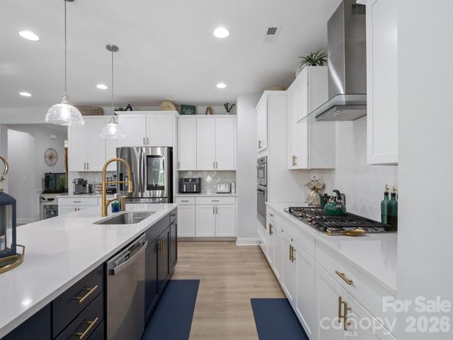 15213 Shallow Ridge Road, Charlotte, NC 28278