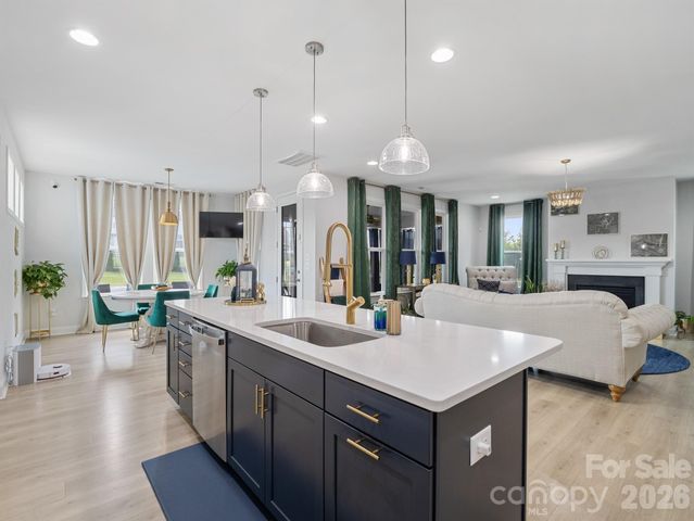 15213 Shallow Ridge Road, Charlotte, NC 28278