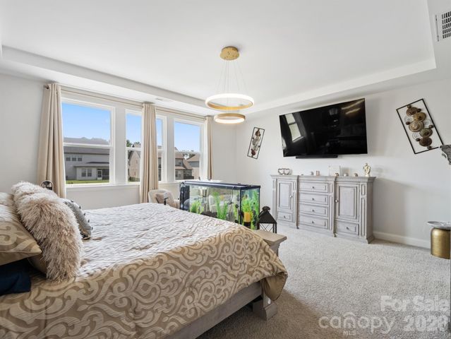 15213 Shallow Ridge Road, Charlotte, NC 28278