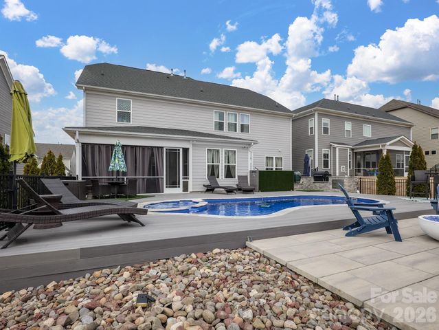 15213 Shallow Ridge Road, Charlotte, NC 28278