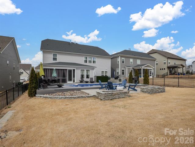 15213 Shallow Ridge Road, Charlotte, NC 28278