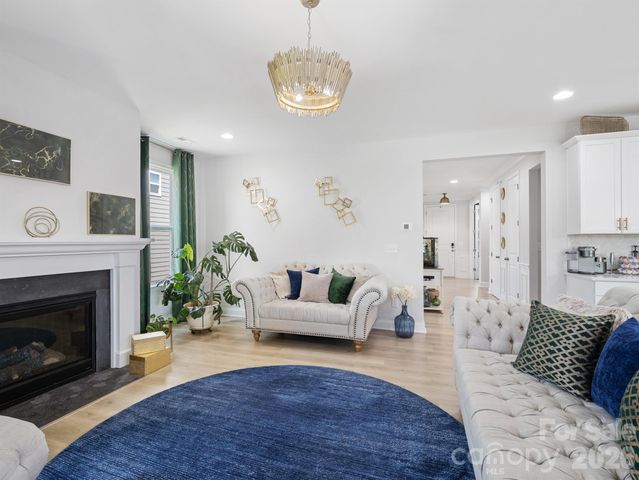 15213 Shallow Ridge Road, Charlotte, NC 28278