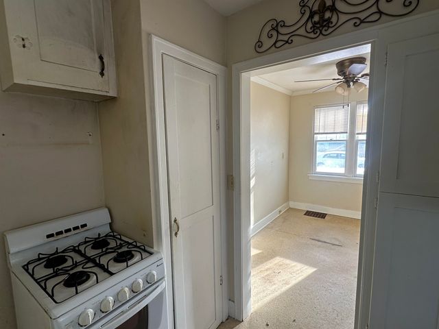 110 W State Street, Clare, MI 48617