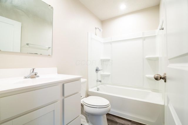 195 Skyway Drive, Springfield, OH 45505