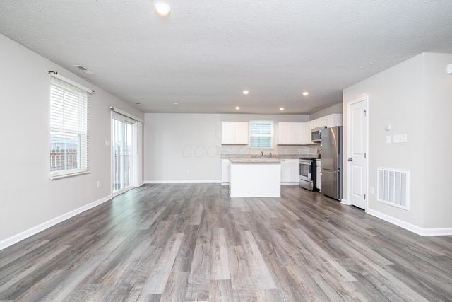 195 Skyway Drive, Springfield, OH 45505