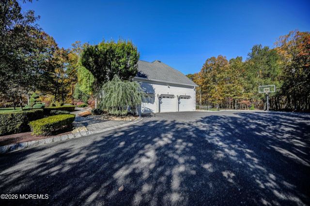 16 Molsbury Lane, Millstone, NJ 08510