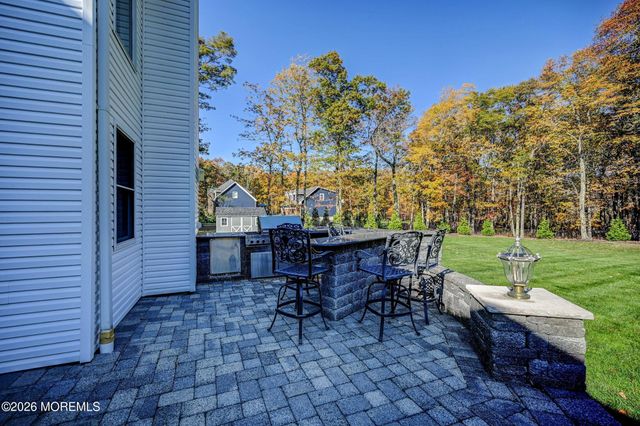 16 Molsbury Lane, Millstone, NJ 08510