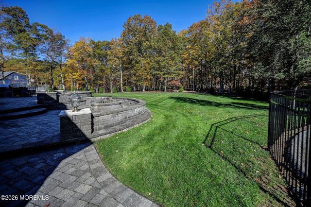 16 Molsbury Lane, Millstone, NJ 08510