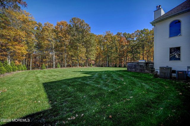 16 Molsbury Lane, Millstone, NJ 08510