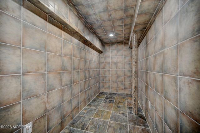 16 Molsbury Lane, Millstone, NJ 08510