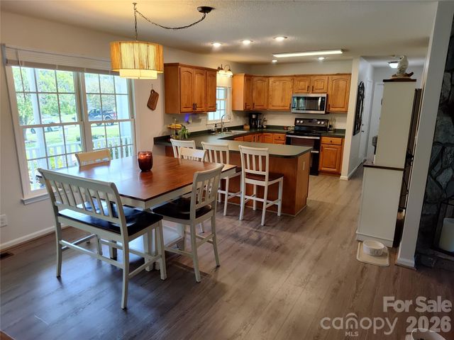 4005 Davis Road, Maiden, NC 28650