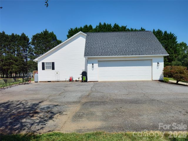 4005 Davis Road, Maiden, NC 28650