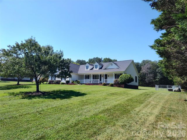 4005 Davis Road, Maiden, NC 28650