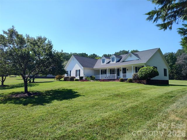4005 Davis Road, Maiden, NC 28650