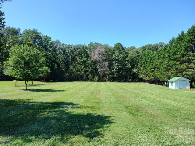 4005 Davis Road, Maiden, NC 28650
