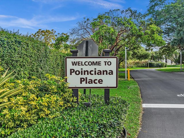 9470 Poinciana Place 303, Davie, FL 33324
