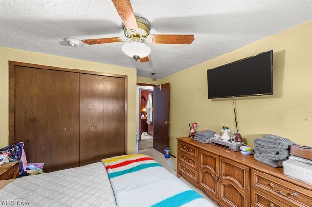 129 Hidden Tree Lane, Amherst, OH 44001