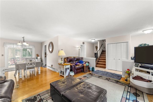 129 Hidden Tree Lane, Amherst, OH 44001