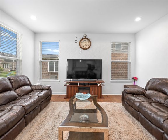 50782 Ross Street, Canton, MI 48187