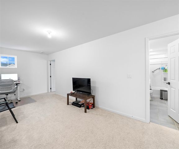 50782 Ross Street, Canton, MI 48187