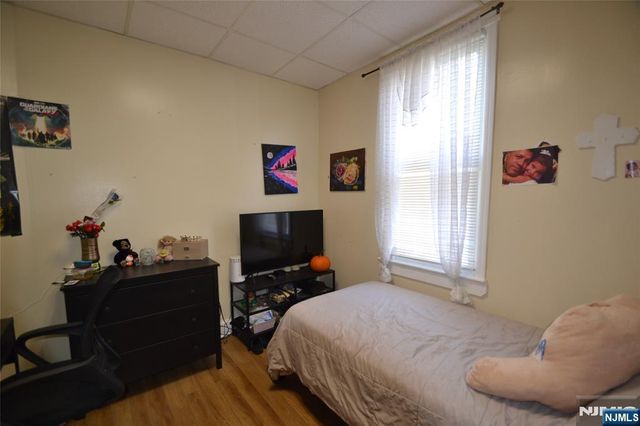 65 Madison Avenue, Clifton, NJ 07011