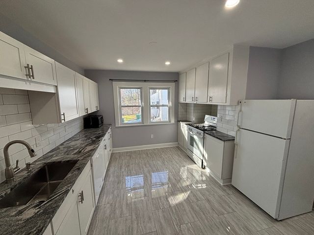 21 Savin Ave. 2, Norwood, MA 02062