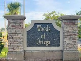 6984 ORTEGA WOODS Drive, 8-11, Jacksonville, FL 32244