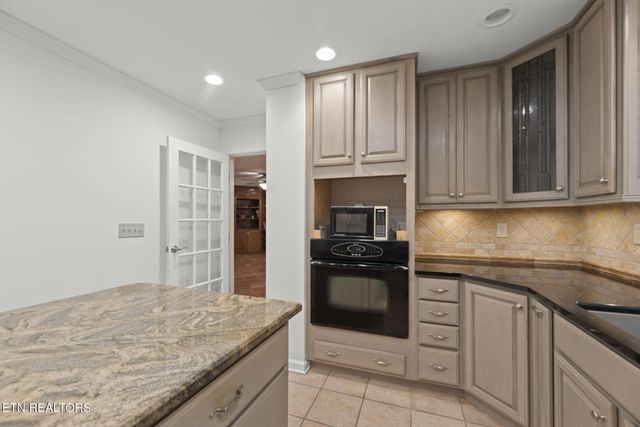 4502 York Rd, Knoxville, TN 37938