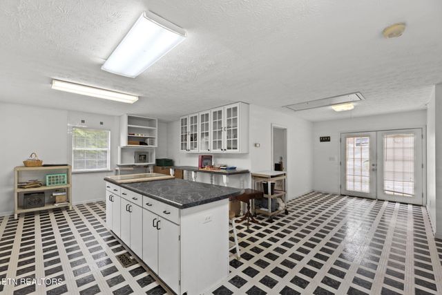 4502 York Rd, Knoxville, TN 37938