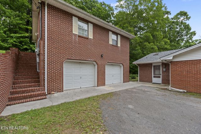 4502 York Rd, Knoxville, TN 37938