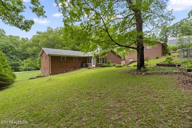 4502 York Rd, Knoxville, TN 37938