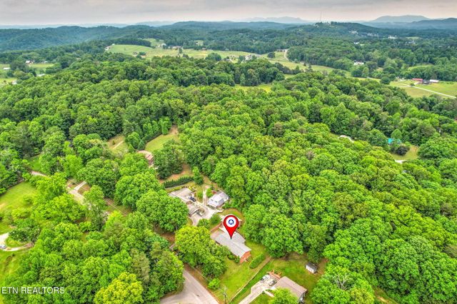 4502 York Rd, Knoxville, TN 37938